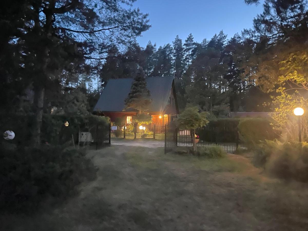 Dom Z Bali Villa Bajkowy Dom Dzwierzuty Exterior foto